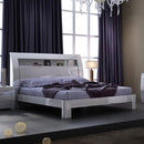 Furniture Line Park Avenue Queen Bed Park Avenue Queen Bed IMAGE 1