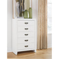  Signature Design by Ashley Binterglen B427 8 pc Queen Panel Bedroom Set IMAGE 4