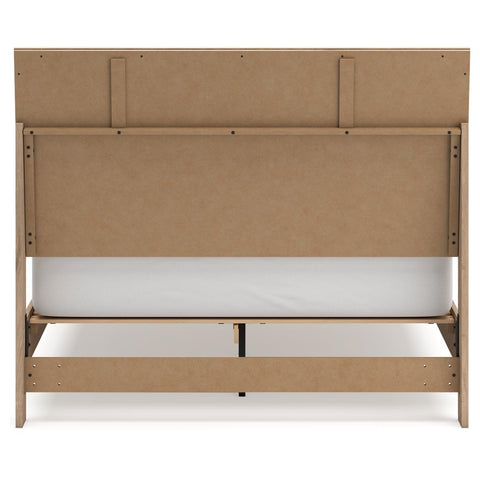  Signature Design by Ashley Cielden B1199B16 6 pc Queen Panel Bedroom Set IMAGE 10