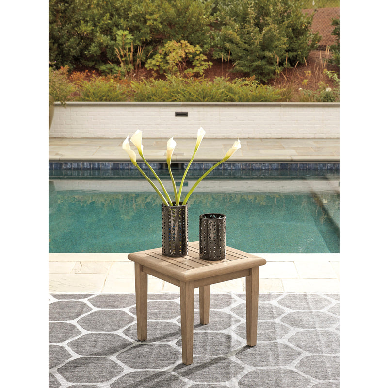  Signature Design by Ashley Gerianne P805-702 Square End Table IMAGE 5