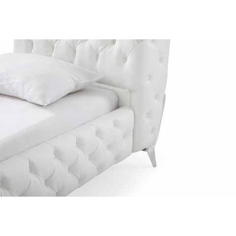  Furniture Line Atlanta Queen Upholstered Bed Atlanta Queen Bed IMAGE 5