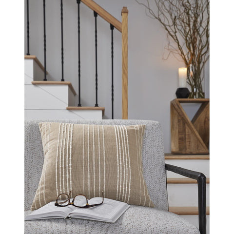  Signature Design by Ashley Benbert A1000958 Pillow IMAGE 4