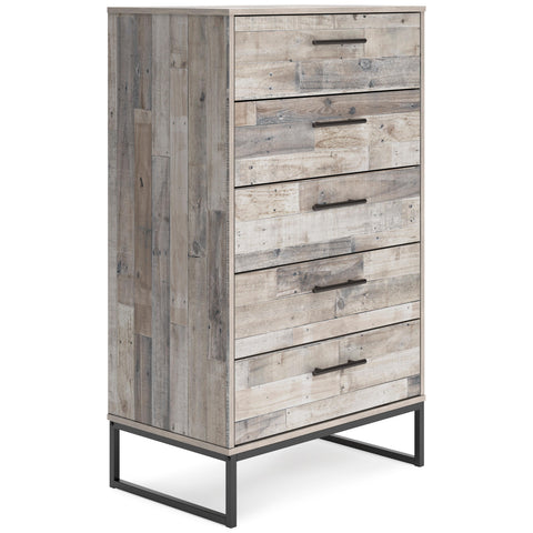  Signature Design by Ashley Neilsville EB2320-245 Five Drawer Chest IMAGE 1