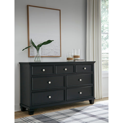  Signature Design by Ashley Lanolee B687-31 Dresser IMAGE 7