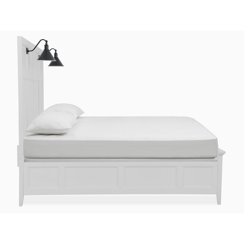 Magnussen Heron Cove B4400-79 Complete Cal.King Lamp Panel Bed with Regular Rails IMAGE 3