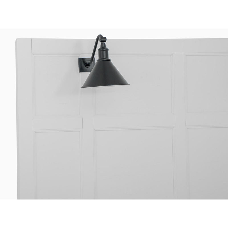 Magnussen Heron Cove B4400-79 Complete Cal.King Lamp Panel Bed with Regular Rails IMAGE 6