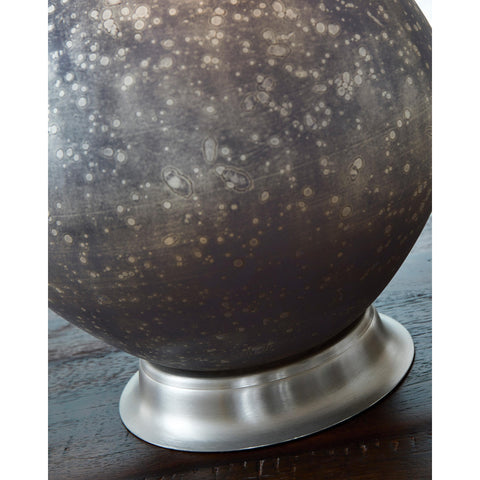  Signature Design by Ashley Bluacy L430834 Glass Table Lamp IMAGE 4