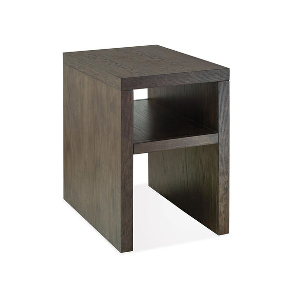 Magnussen Merrick T5653-10 Chairside End Table IMAGE 1