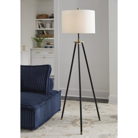  Signature Design by Ashley Cashner L206101 Metal Floor Lamp IMAGE 2