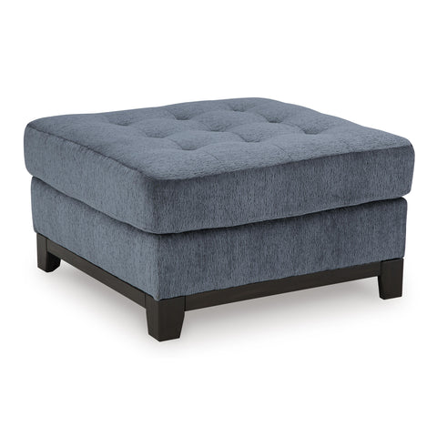  Benchcraft Maxon Place 3300308 Oversized Accent Ottoman IMAGE 1