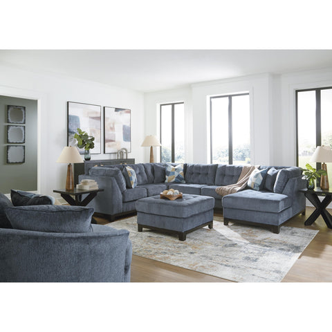  Benchcraft Maxon Place 33003S2 3 pc Sectional with Chaise IMAGE 7