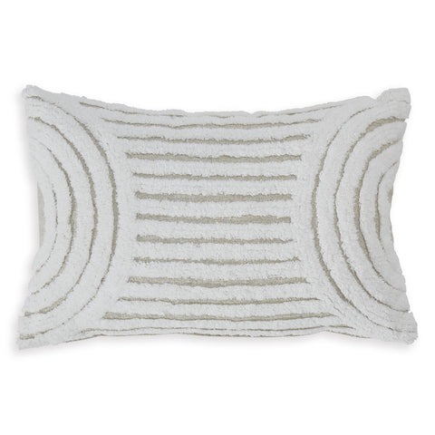  Signature Design by Ashley Farissen A1001062 Pillow IMAGE 1