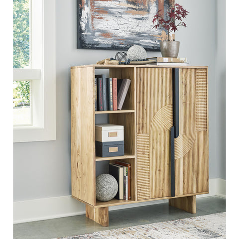  Signature Design by Ashley Kierwell A4000653 Accent Cabinet IMAGE 5
