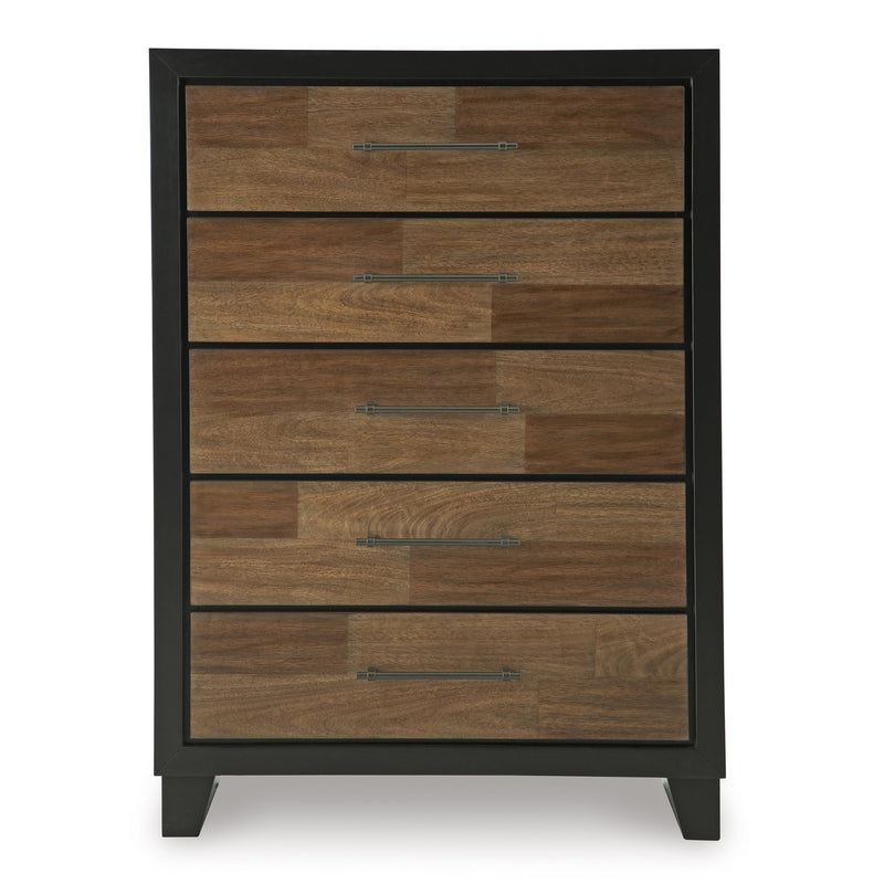 Benchcraft Kraeburn 5-Drawer Chest B496-46 IMAGE 3