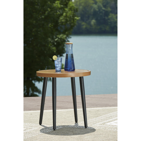  Signature Design by Ashley Horizon Hall P572-706 Round End Table IMAGE 3