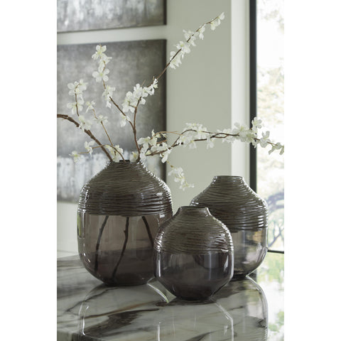  Signature Design by Ashley Harpwick A2000725 Vase IMAGE 3