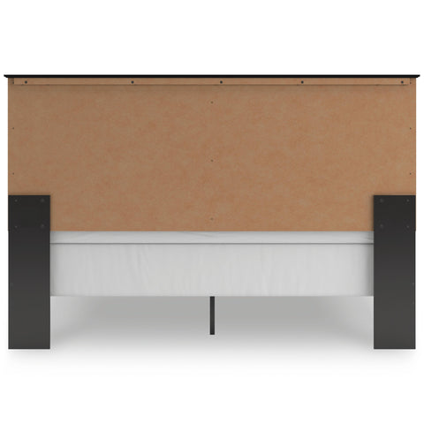  Signature Design by Ashley Maribel B138B57 King Panel Bed IMAGE 4