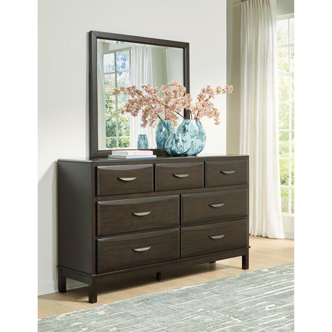  Signature Design by Ashley Vanmore B479B1 Dresser and Mirror IMAGE 3