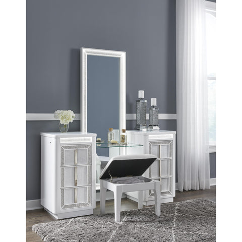  Signature Design by Ashley Chalanna B822B7 Vanity with Mirror IMAGE 6