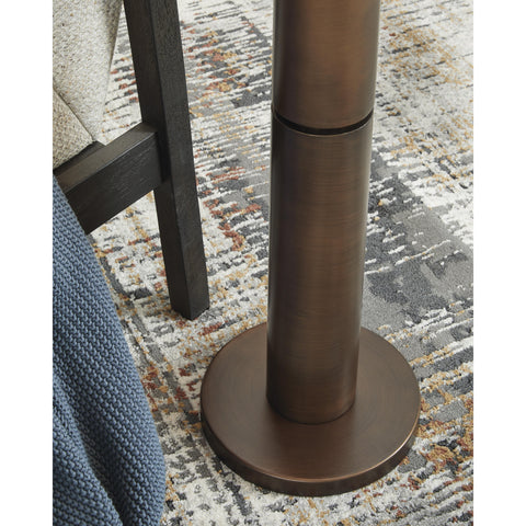  Signature Design by Ashley Wendfield L208431 Metal Floor Lamp IMAGE 4