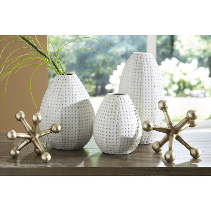  Signature Design by Ashley Azerton A2C00209 Accessory Set IMAGE 2