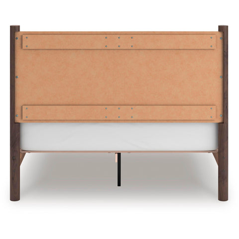  Signature Design by Ashley Pamytta PCB2614B6 Queen Panel Platform Bed IMAGE 4