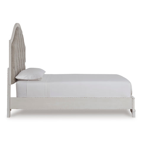  Signature Design by Ashley Blendon B747B2 Queen Upholstered Panel Bed IMAGE 3