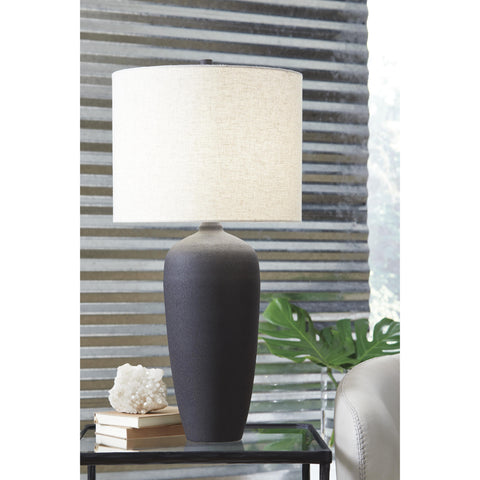  Signature Design by Ashley Ryenburg L207584 Metal Table Lamp IMAGE 2