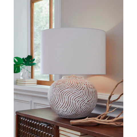  Signature Design by Ashley Vien Table Lamp L100894 IMAGE 2