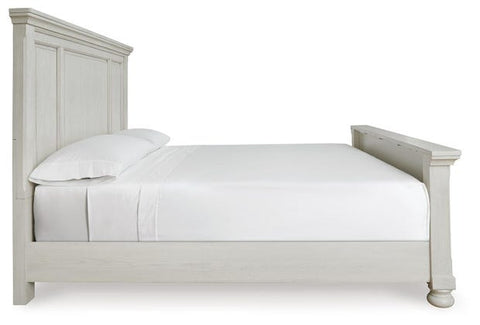 Robbinsdale Queen Panel Bed – Antiqued White