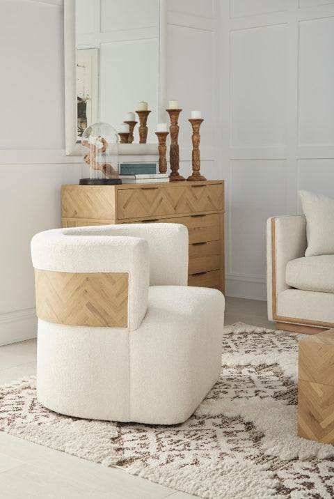 Cassat Swivel Chair