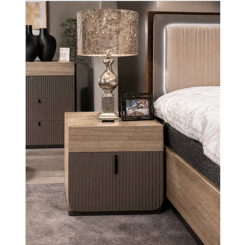 Harlow Night Table