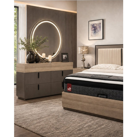 Harlow Dresser